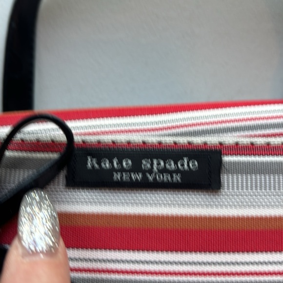 Kate Spade VINTAGE New York Bow Bag - Picture 3 of 8